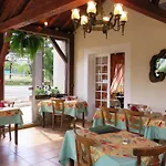 Le Relais Du Pont De Rhodes Frayssinet
