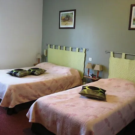 Szálloda Le Relais Du Pont De Rhodes 2*