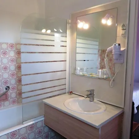 호텔 Le Relais Du Pont De Rhodes Frayssinet